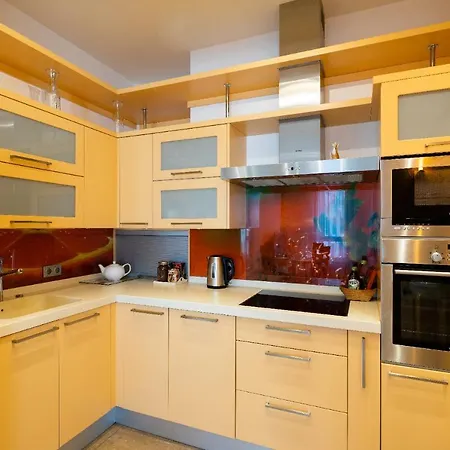 Riverside One Bedroom Apartmán